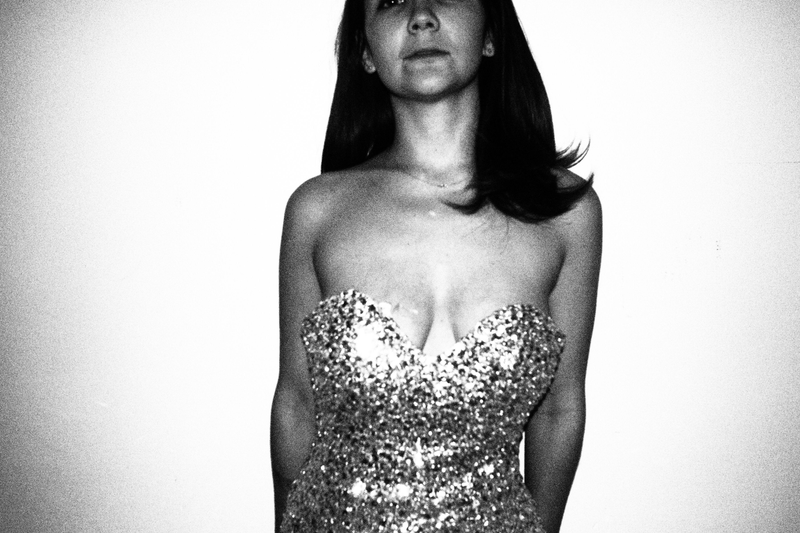 Illustration for article titled GAWKER : A HOLIDAY PARTY (MY PHOTOS)